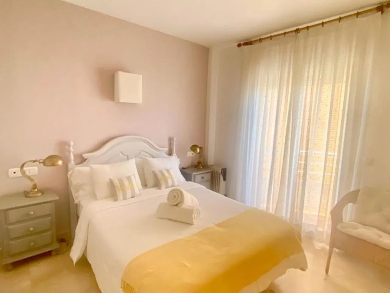 Apartment Beach, Parking, Wifi For 5 People!! Fuengirola